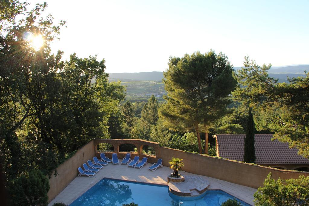 Апартаменти Pousterle De Sabran - Piscine & Hammam Екстер'єр фото